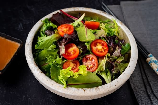 House salad catering.